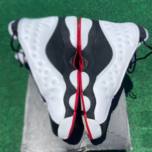 Jordan used size 7Y or 8.5w - Picture 3 of 4